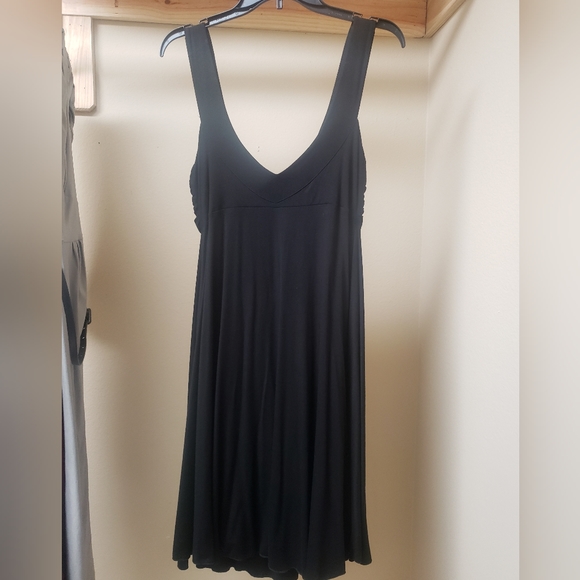 Dress- Lure - Picture 2 of 2